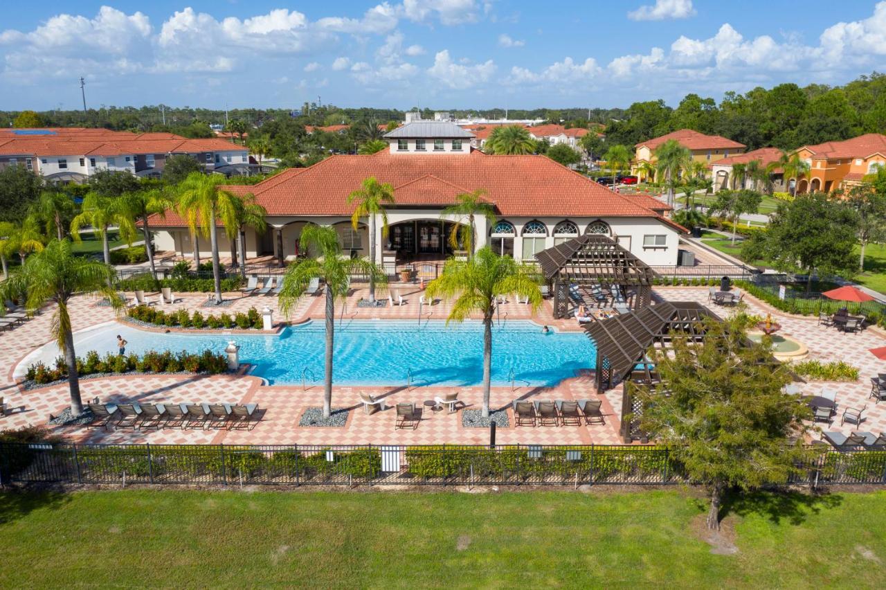 Gorgeous 4 Bedroom W/ Pool Close To Disney 920 Kissimmee Luaran gambar