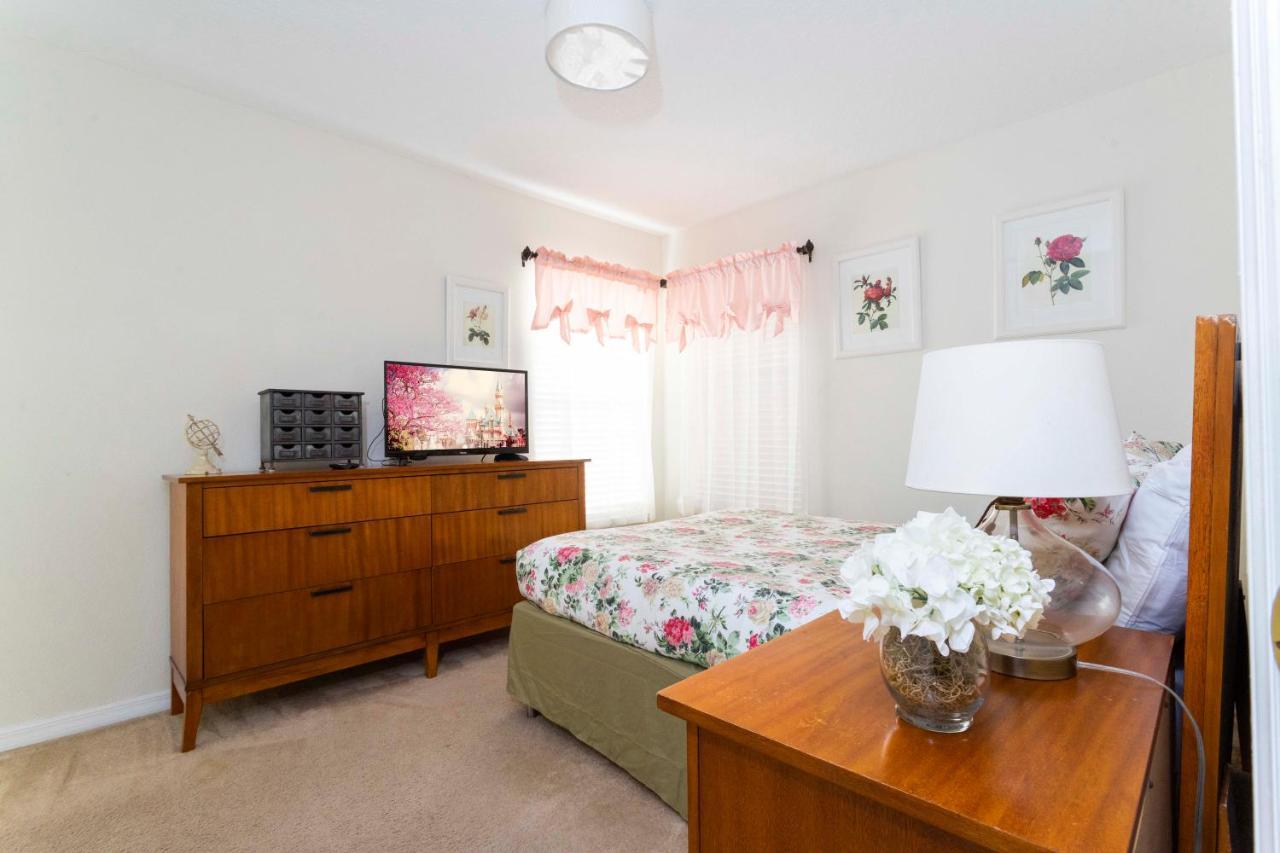 Gorgeous 4 Bedroom W/ Pool Close To Disney 920 Kissimmee Luaran gambar