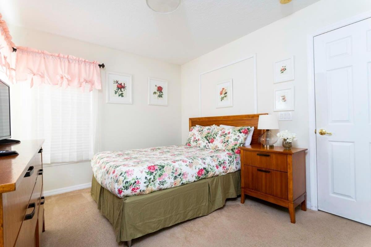 Gorgeous 4 Bedroom W/ Pool Close To Disney 920 Kissimmee Luaran gambar
