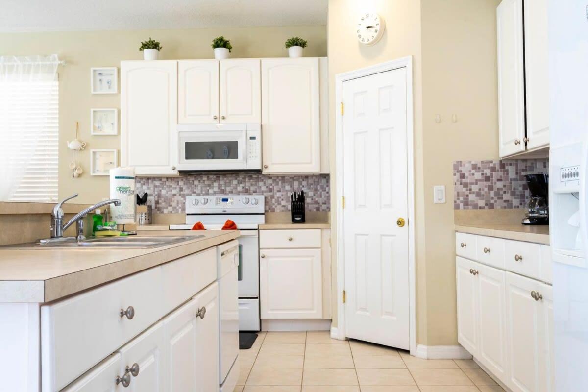 Gorgeous 4 Bedroom W/ Pool Close To Disney 920 Kissimmee Luaran gambar